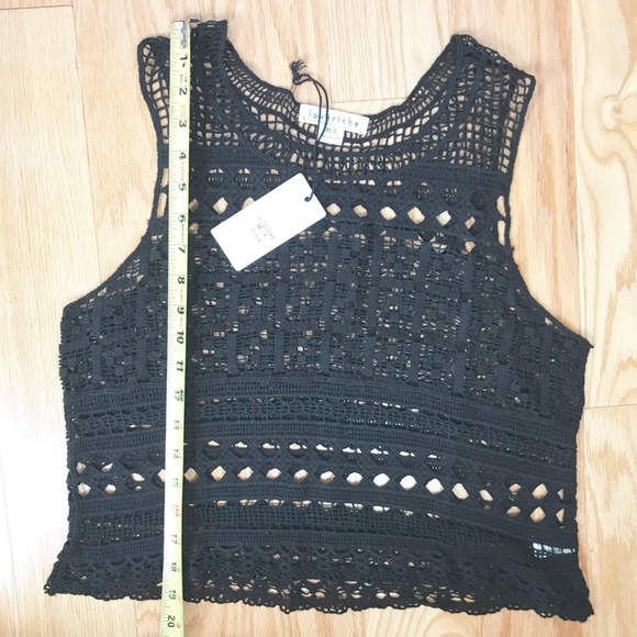NWT Love Riche Crochet tank - Picture 5 of 5